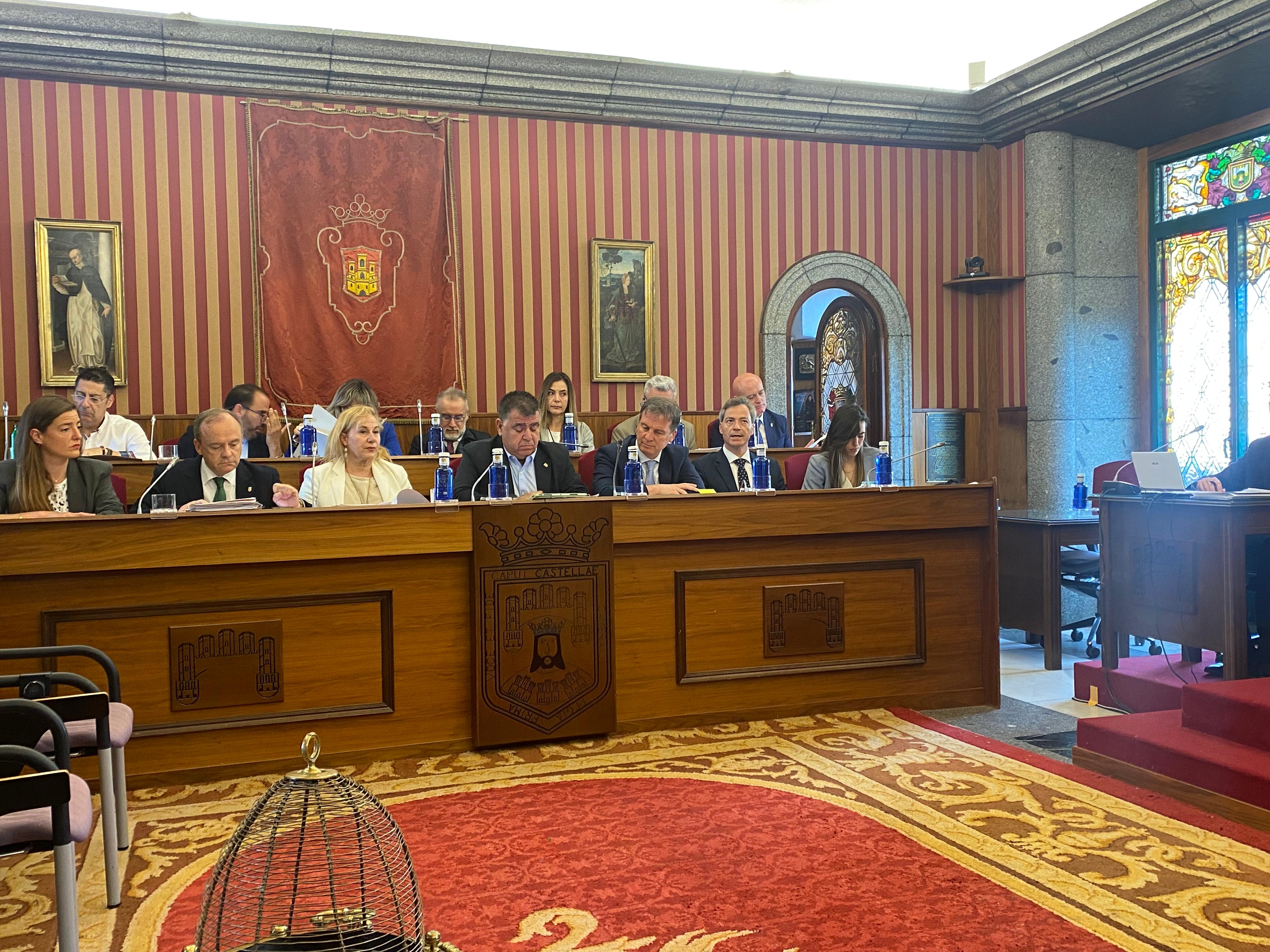 Pleno PP y Vox
